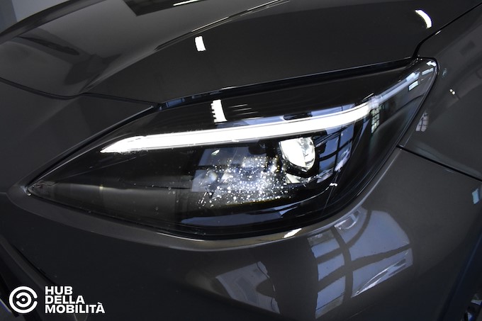TOYOTA Yaris Cross 1.5 Hybrid 5p. E-CVT AWD-i Lounge